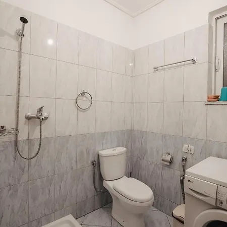 Apartamento Edlira *